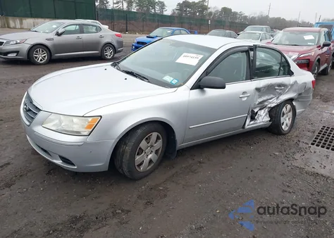 2009 Hyundai Sonata Gls z USA, uszkodzony, nr VIN 5NPET46C89H526253